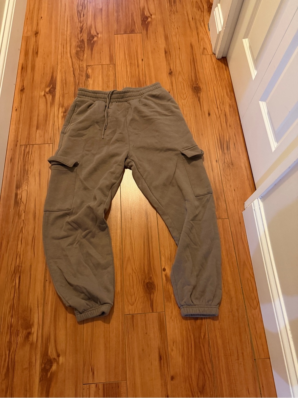refuge Brown Cargo Jogger Sweatpants